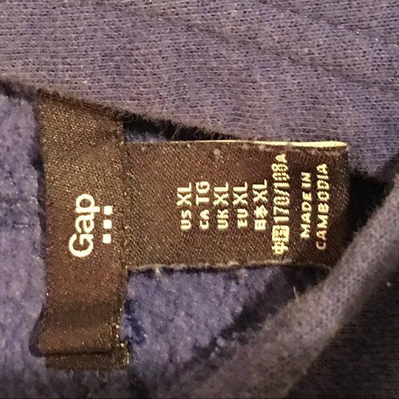 Kids GAP hooded sweatshirt - Picture 2 of 2